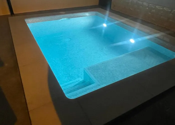 Private Pool